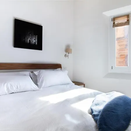 Ur Nest Aposa * Bologna